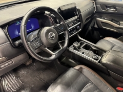 Used 2023  Nissan Pathfinder Platinum 4WD at Maxx Loans near St&period; Adrian&comma; MI