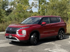 Used 2024 Mitsubishi Outlander SE S-AWC at Maxx Loans near St. Adrian, MI