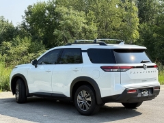 Used 2025 Nissan Pathfinder SV 4WD at Maxx Loans near St. Adrian, MI
