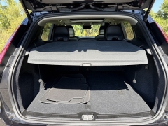 Used 2024 Volvo XC40 B5 AWD Plus Dark Theme at Maxx Loans near St. Adrian, MI