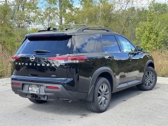 New 2025 Nissan Pathfinder SV 4WD at Zeigler Nissan of Orland Park near Orland Park, IL