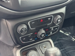 Used 2020  Jeep Compass 4d SUV 4WD Latitude at Maxx Loans near St&period; Adrian&comma; MI