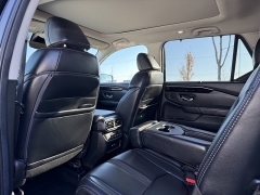 Used 2025  Honda Pilot Touring AWD at Maxx Loans near St&period; Adrian&comma; MI