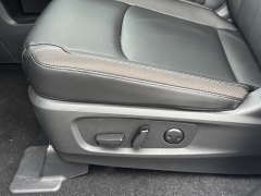 New 2025 Nissan Pathfinder SL 4WD at Zeigler Nissan of Orland Park near Orland Park, IL
