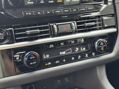 New 2025 Nissan Pathfinder SL 4WD at Zeigler Nissan of Orland Park near Orland Park, IL