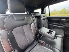 Used 2024 Jeep Grand Cherokee L Altitude 4x4 at Maxx Loans near St. Adrian, MI