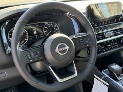New 2025 Nissan Pathfinder SL 4WD at Zeigler Nissan of Orland Park near Orland Park, IL