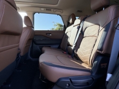 Used 2025  Nissan Pathfinder Platinum 4WD at Maxx Loans near St&period; Adrian&comma; MI