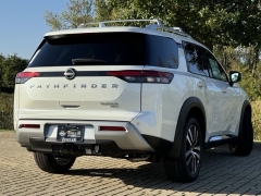 Used 2025  Nissan Pathfinder Platinum 4WD at Maxx Loans near St&period; Adrian&comma; MI