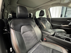 Used 2023  Nissan Pathfinder Platinum 4WD at Maxx Loans near St&period; Adrian&comma; MI