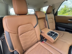 New 2025 Nissan Pathfinder Platinum 4WD at Zeigler Nissan of Orland Park near Orland Park, IL