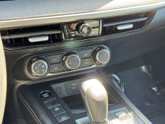 Used 2025  Nissan Kicks SV AWD at Maxx Loans near St&period; Adrian&comma; MI