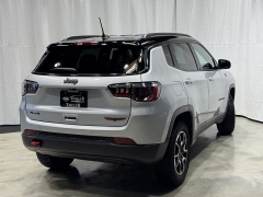 Used 2024 Jeep Compass Trailhawk 4x4 at Maxx Loans near St. Adrian, MI