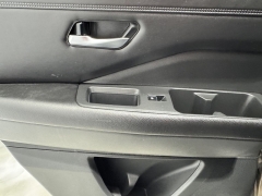 Used 2023  Nissan Pathfinder Platinum 4WD at Maxx Loans near St&period; Adrian&comma; MI