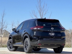 Used 2025 Nissan Rogue AWD SV at Zeigler Nissan of Orland Park near Orland Park, IL