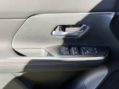 Used 2025  Nissan Kicks SR AWD at Maxx Loans near St. Adrian, MI