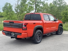 New 2025 Nissan Frontier Crew Cab 4x4 PRO-4X at Zeigler Nissan of Orland Park near Orland Park, IL