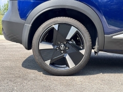 Used 2025 Nissan Kicks SR AWD at Maxx Loans near St. Adrian, MI