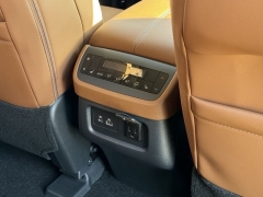 Used 2025  Nissan Pathfinder Platinum 4WD at Maxx Loans near St&period; Adrian&comma; MI