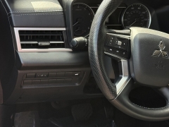 Used 2024 Mitsubishi Outlander SE S-AWC at Maxx Loans near St. Adrian, MI