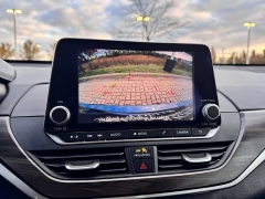 Used 2024  Nissan Altima 2.5 SV Sedan at Maxx Loans near St. Adrian, MI