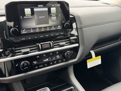 New 2025 Nissan Pathfinder SL 4WD at Zeigler Nissan of Orland Park near Orland Park, IL
