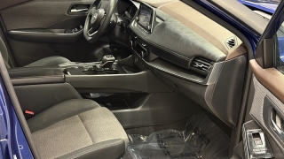 Used 2023  Nissan Rogue FWD SV at Maxx Loans near St&period; Adrian&comma; MI