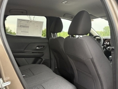 Used 2025  Nissan Kicks SV AWD at Maxx Loans near St&period; Adrian&comma; MI
