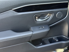 Used 2025  Honda Pilot Touring AWD at Maxx Loans near St&period; Adrian&comma; MI