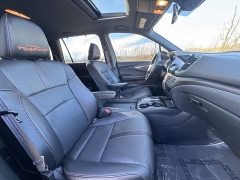 Used 2022  Honda Pilot TrailSport AWD at Maxx Loans near St&period; Adrian&comma; MI