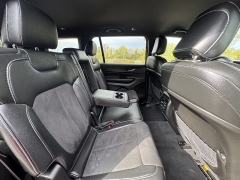 Used 2024 Jeep Grand Cherokee L Altitude 4x4 at Maxx Loans near St. Adrian, MI