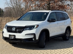 Used 2022  Honda Pilot Sport AWD at Maxx Loans near St&period; Adrian&comma; MI