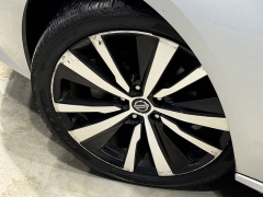 Used 2021  Nissan Altima 2&period;5 SR Sedan at Maxx Loans near St&period; Adrian&comma; MI