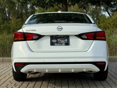 Used 2025  Nissan Altima S FWD at Maxx Loans near St. Adrian, MI
