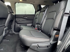 Used 2025  Nissan Pathfinder SL 4WD at Maxx Loans near St&period; Adrian&comma; MI