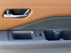 Used 2025  Nissan Pathfinder Platinum 4WD at Maxx Loans near St&period; Adrian&comma; MI