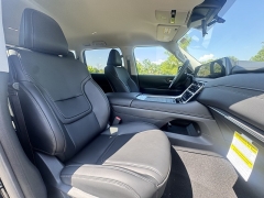 New 2025 Nissan Armada 4x4 SV at Zeigler Nissan of Orland Park near Orland Park, IL