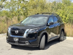 New 2025 Nissan Pathfinder SV 4WD at Zeigler Nissan of Orland Park near Orland Park, IL