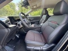 New 2025 Nissan Kicks SR AWD at Zeigler Nissan of Orland Park near Orland Park, IL