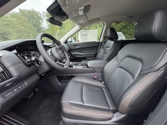 New 2025 Nissan Pathfinder SL 4WD at Zeigler Nissan of Orland Park near Orland Park, IL