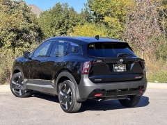 Used 2025  Nissan Kicks SR AWD at Maxx Loans near St. Adrian, MI