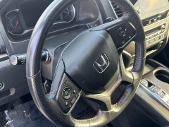 Used 2022  Honda Pilot TrailSport AWD at Maxx Loans near St&period; Adrian&comma; MI