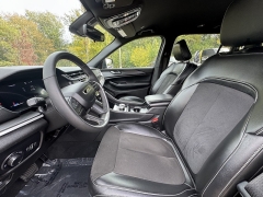 Used 2024 Jeep Grand Cherokee L Altitude 4x4 at Maxx Loans near St. Adrian, MI