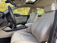 Used 2017  Hyundai Sonata 4d Sedan Limited at Maxx Loans near St. Adrian, MI