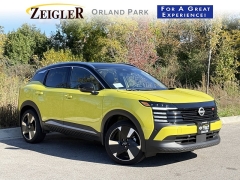  2025 Nissan Kicks SR AWD at Maxx Loans near St. Adrian, MI