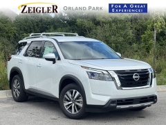 New 2025 Nissan Pathfinder SL 4WD at Zeigler Nissan of Orland Park near Orland Park, IL