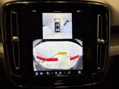 Used 2024  Volvo XC40 B5 AWD Plus Dark Theme at Maxx Loans near St&period; Adrian&comma; MI