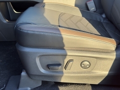 New 2025 Nissan Pathfinder Platinum 4WD at Zeigler Nissan of Orland Park near Orland Park, IL