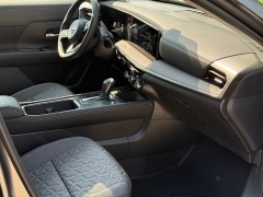 New 2025 Nissan Kicks SV AWD at Zeigler Nissan of Orland Park near Orland Park, IL