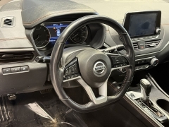 Used 2021  Nissan Altima 2&period;5 SR Sedan at Maxx Loans near St&period; Adrian&comma; MI